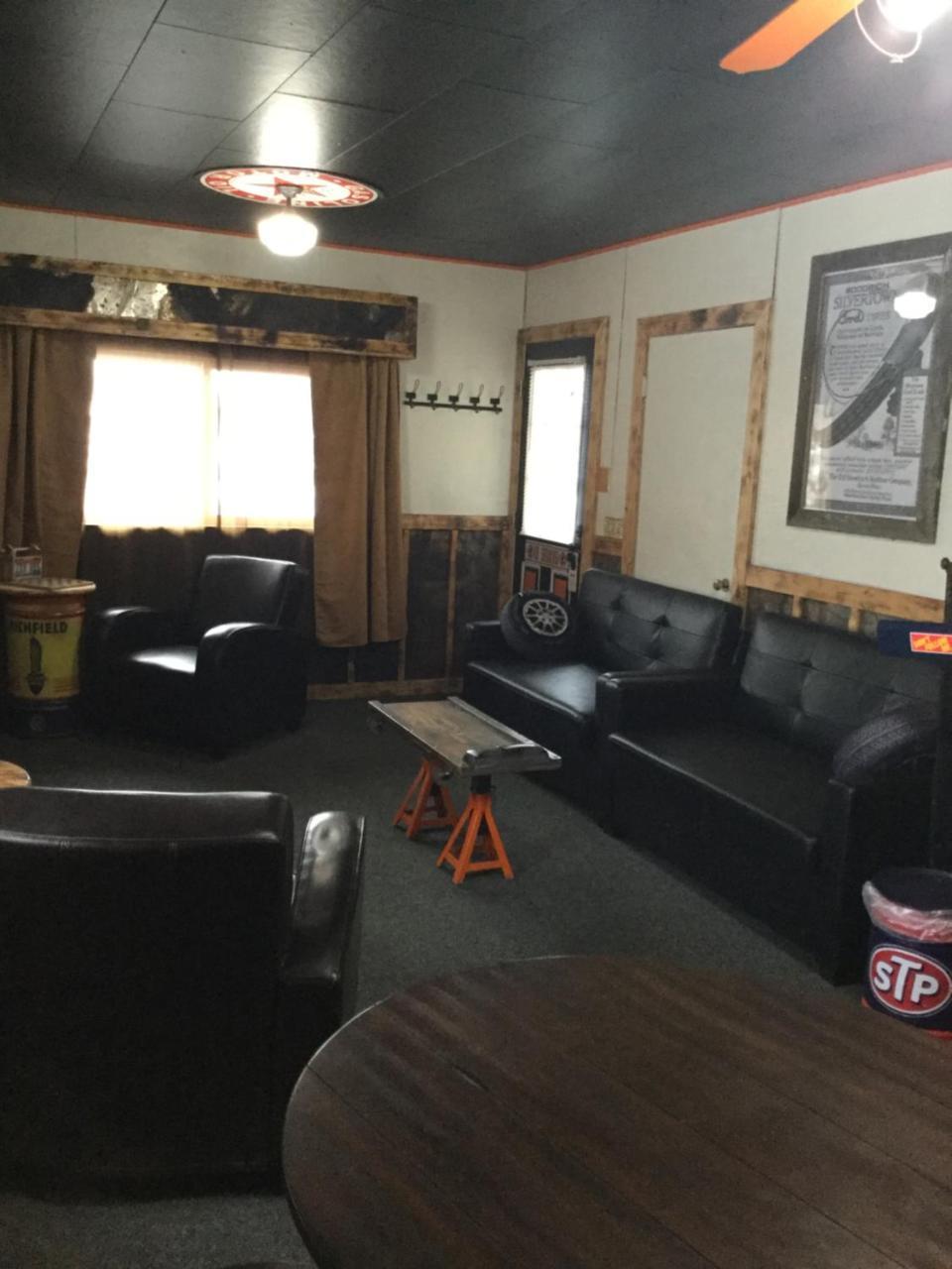 Black Bear Motel Davenport ภายนอก รูปภาพ