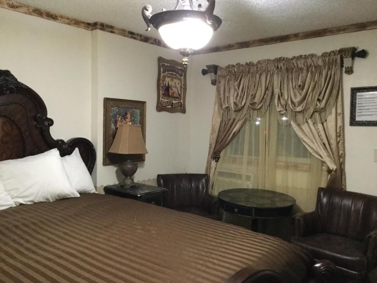Black Bear Motel Davenport ภายนอก รูปภาพ